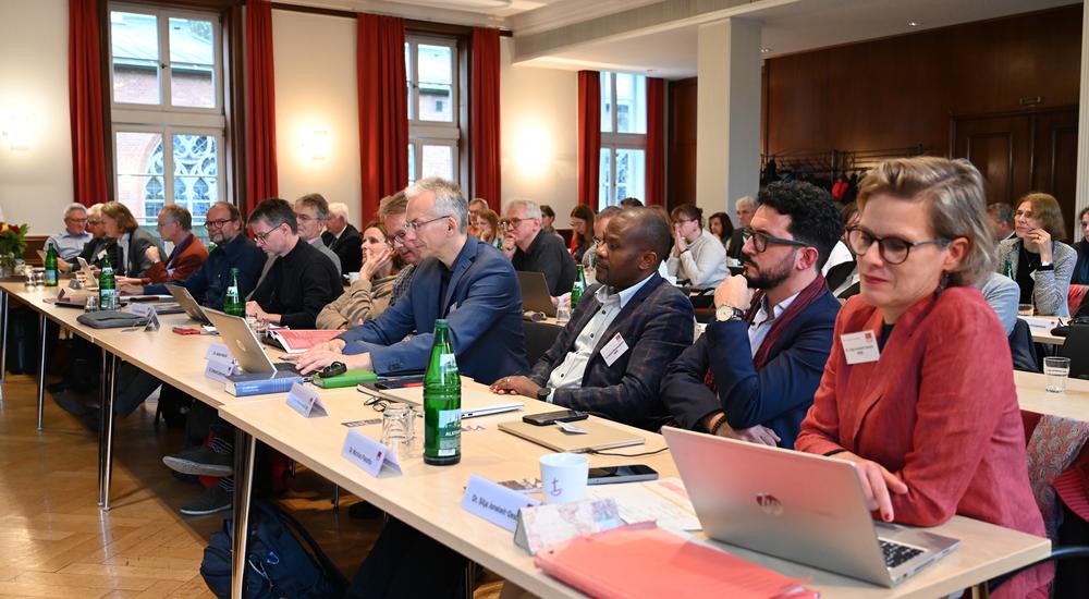 Im vergangenen Jahr kam die EMW-Mitgliederversammlung in Bremen zusammen.